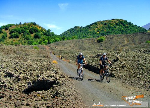 Esperienze Mountain Biking - Etna MTB Tour – Full Day - © Sicily Bike Tourist Service 05